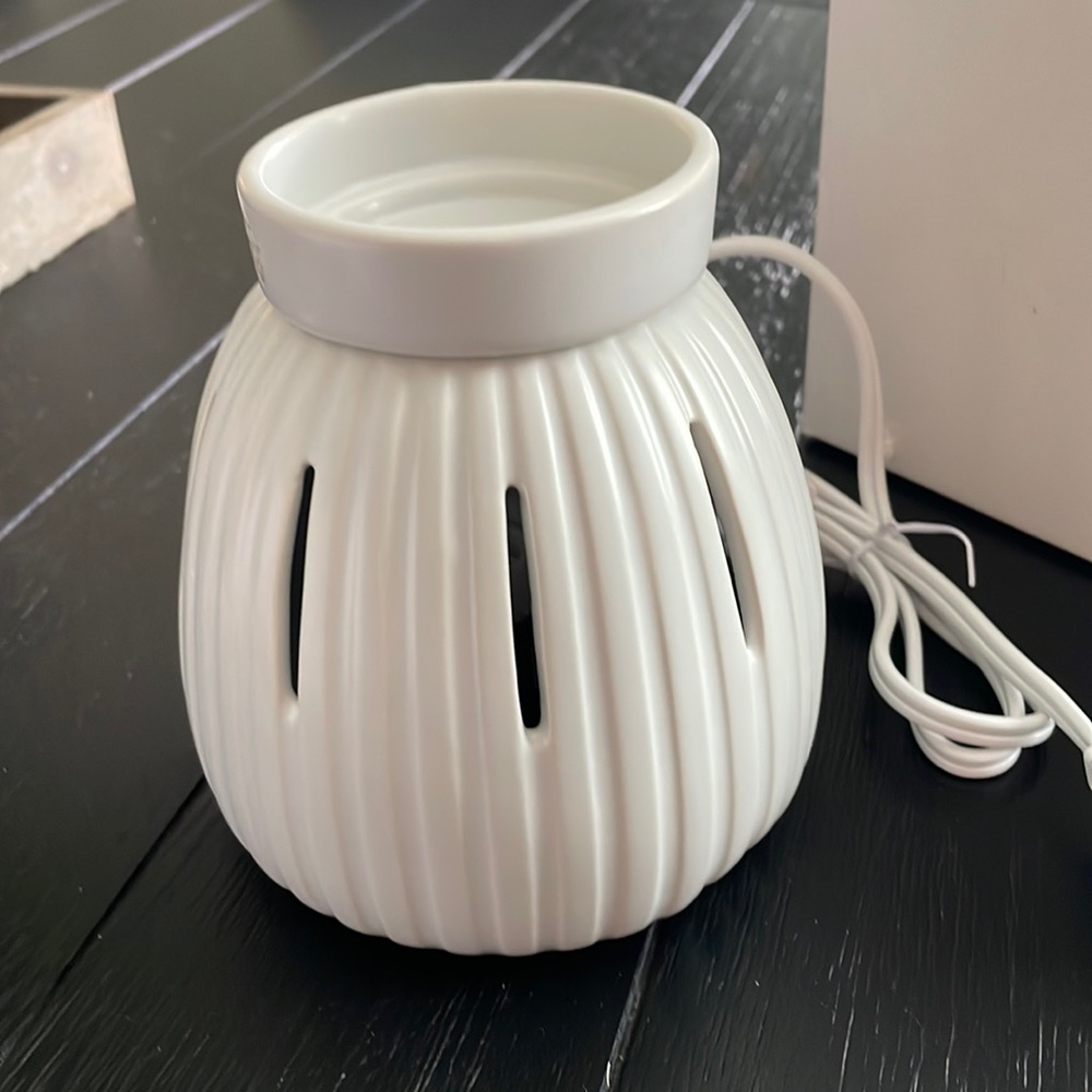 Mary & Martha Simply Elegant Wax Warmer